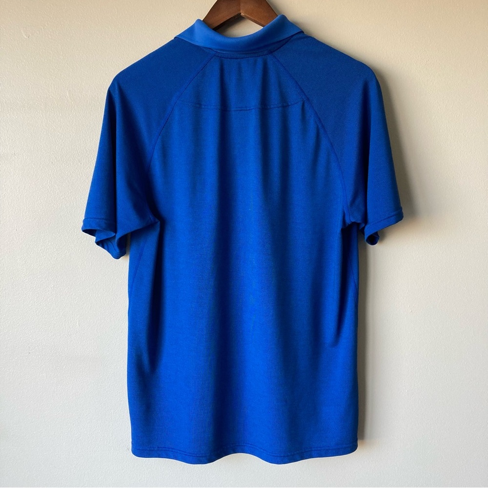 RHONE Men's Lightweight Blue Short Sleeve Golf Polo Shirt Medium - Picture 2 of 7